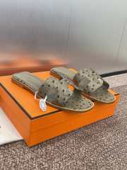 Uubags Hermes Oran Ostrich Leather Slippers 03 - 3