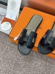 Uubags Hermes Oran Ostrich Leather Slippers 04 - 4