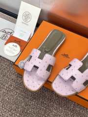 Uubags Hermes Oran Ostrich Leather Slippers 06 - 5