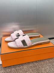 Uubags Hermes Oran Ostrich Leather Slippers 06 - 2