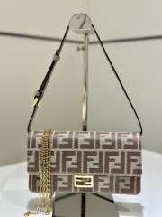 Uubags Fendi Wallet On Chain Baguette Beige denim-effect FF jacquard wallet 21x5x11.5cm - 1