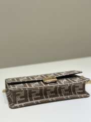 Uubags Fendi Wallet On Chain Baguette Beige denim-effect FF jacquard wallet 21x5x11.5cm - 2