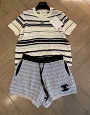 Uubags Chanel Off-White and Navy Wool Striped Sweater - 5
