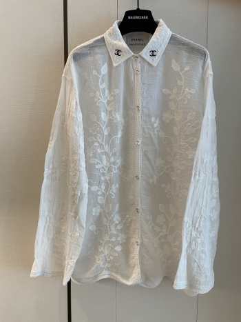 Uubags Chanel white embroidered lace shirt