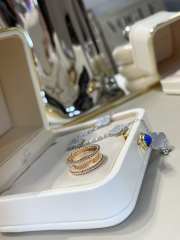 Uubags Van Cleef & Arpels 18K Yellow Gold Perlee Signature Rings - 2