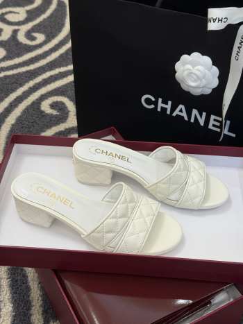 Uubags Chanel Lambskin Mules In White 5cm