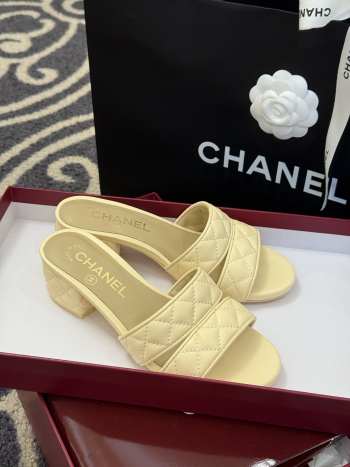 Uubags Chanel Lambskin Mules In Yellow 5cm