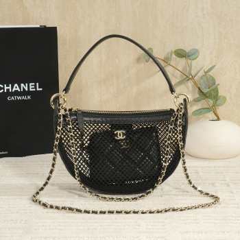 Uubags Chanel Clutch with Chain Mesh, Shiny Lambskin & Gold-Tone Metal In Black 15x22x6cm