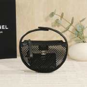 Uubags Chanel Small Clutch with Chain Mesh, Shiny Lambskin & Gold-Tone Metal In Black 10x17.5x9cm - 1