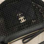 Uubags Chanel Small Clutch with Chain Mesh, Shiny Lambskin & Gold-Tone Metal In Black 10x17.5x9cm - 2