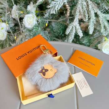 Uubags Louis Vuitton M02300 Vivienne Fur Keychain In Grey