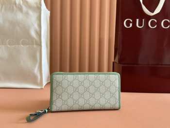 Uubags Gucci Emblem zip around wallet in green 19.5x11x3cm