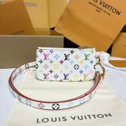Uubags Louis Vuitton M14099 LV x TM Phone Holder - 6