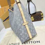 Uubags Louis Vuitton M13289 CarryAll MM bag silver effect gray 39x30x15cm - 6
