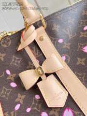 Uubags Louis Vuitton M13752 Keepall Bandoulière Bag LV x TM Sakura Brown 45x27x20cm - 2