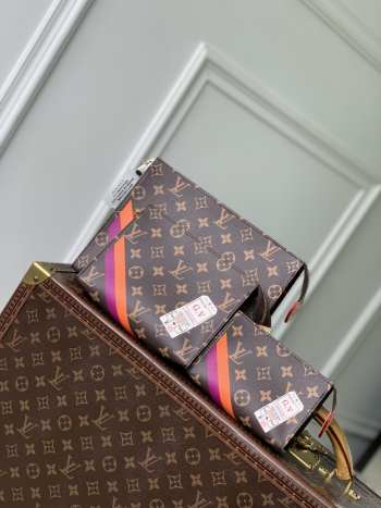 Uubags Louis Vuitton P01952 Mon Monogram Toilet Pouch Trio Set 25x20x5.5cm