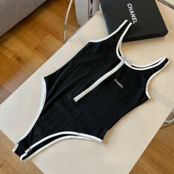 Uubags Chanel bodysuit 2