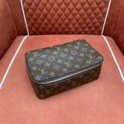 Uubags Louis Vuitton M43689 Packing Cube MM Bag Monogram Canvas Exterior 24x8x17cm - 6