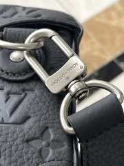 Uubags Louis Vuitton M13871 Soul Trunk Bag In Black 19x15x7cm - 4