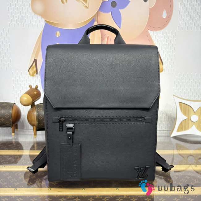 Uubags Louis Vuitton M21367 Fastline Backpack In Black 30x11x40cm - 1