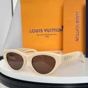 Uubags Louis Vuitton Z2686U Line Cat Eye Sunglasses - 5