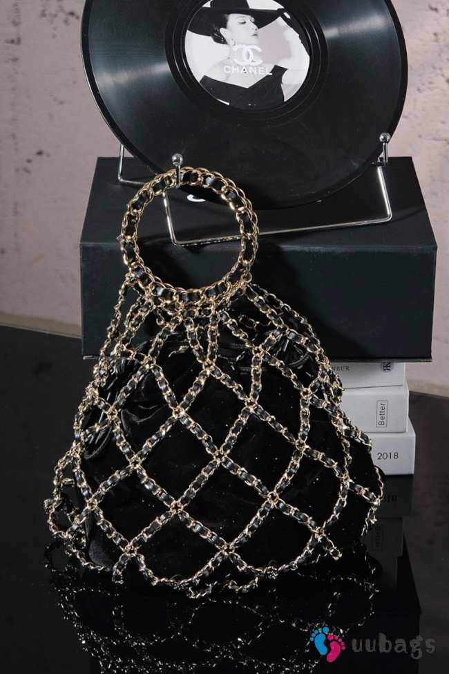 Uubags Chanel CC Coco Mark Net Bag Chain Handbag Suede Leather Black 42x18cm - 1