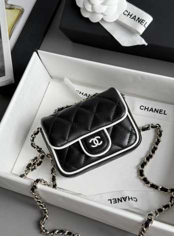 Uubags Chanel Clutch With Chain Lambskin Bag In Black & White 8.5x11.5x4cm