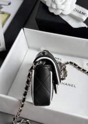 Uubags Chanel Clutch With Chain Lambskin Bag In Black & White 8.5x11.5x4cm - 2