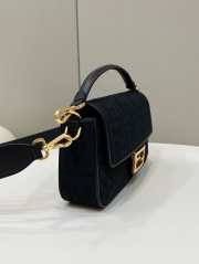 Uubags Fendi Baguette Bag In Black Suede Leather 28x6.5x13.5cm  - 4