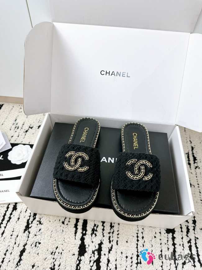Uubags Chanel flat in black  - 1