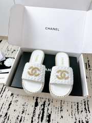 Uubags Chanel flat in white - 1
