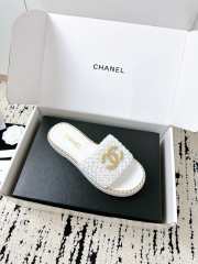 Uubags Chanel flat in white - 5
