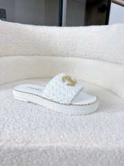 Uubags Chanel flat in white - 4