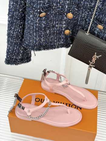 Uubags Louis Vuitton flip flop in pink