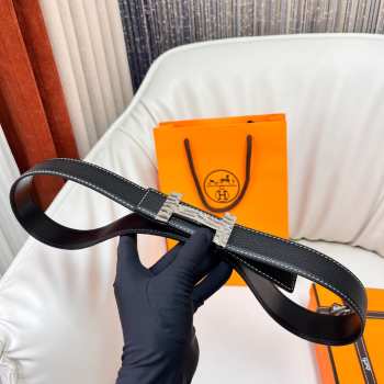 Uubags Hermes belt in black 3.2cm