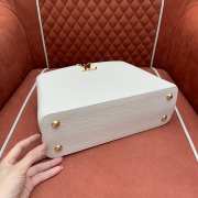 Uubags Louis Vuitton M12936 Capucines MM bag quartz white/bleached blue/snow white 31.5x20x11cm - 3
