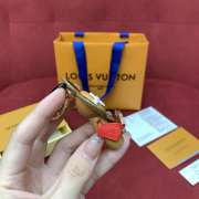 Uubags Louis Vuitton M02428 Vivienne Bag Charm Red and gold  - 6