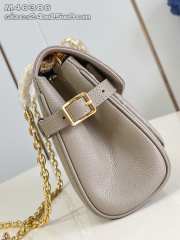 Uubags Louis Vuitton M14973 Anytime Flap Bag Tourterelle Gray 29.5x18.5x9.5cm - 2