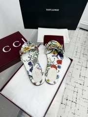 Uubags Gucci slide sandal with Horsebit white and multicolor canvas with floral print - 3