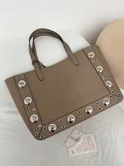 Uubags Valentino Garavani Nellcôte shopping bag in grey 40x30x13cm - 2