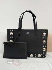 Uubags Valentino Garavani Nellcôte shopping bag in black 40x30x13cm - 1