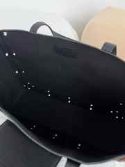 Uubags Valentino Garavani Nellcôte shopping bag in black 40x30x13cm - 5