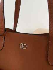 Uubags Valentino Garavani Nellcôte shopping bag in brown 40x30x13cm - 2