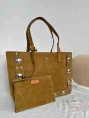 Uubags Valentino Garavani Nellcôte Small embellished suede shopping bag in light brown 40x30x13cm - 2