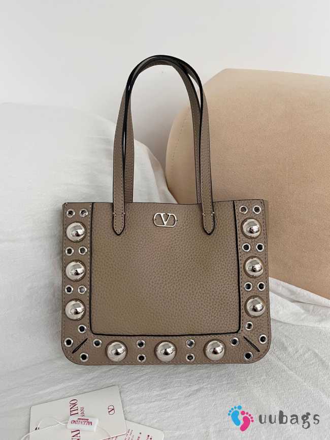 Uubags Valentino Small Garavani Nellcôte shopping bag grey 21x16x5cm - 1