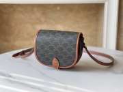 Uubags Celine medium Folco bag in Triomphe canvas and calfskin 18.5x17x7cm - 5