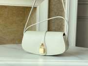 Uubags Celine Clutch On Strap Tabou In Triomphe Canvas And Calfskin White 18x8x5cm - 1