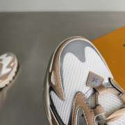 Uubags Louis Vuitton Men's Runner Tatic Sneakers 01 - 4