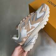Uubags Louis Vuitton Men's Runner Tatic Sneakers 01 - 3