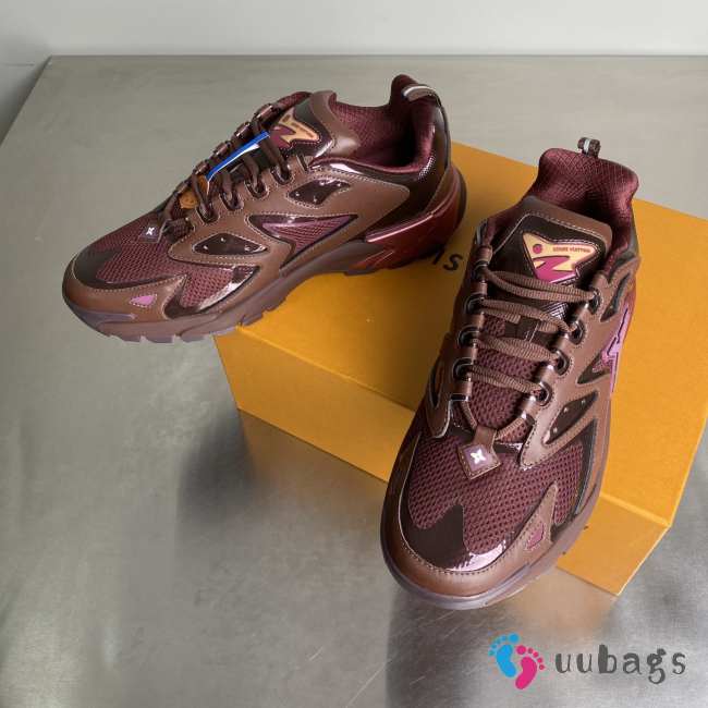 Uubags Louis Vuitton Men's Runner Tatic Sneakers 02 - 1